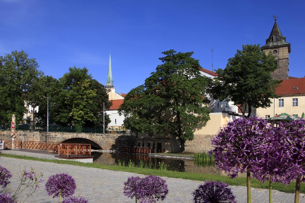 Hotel U Zvonu Plzeň Exterior foto