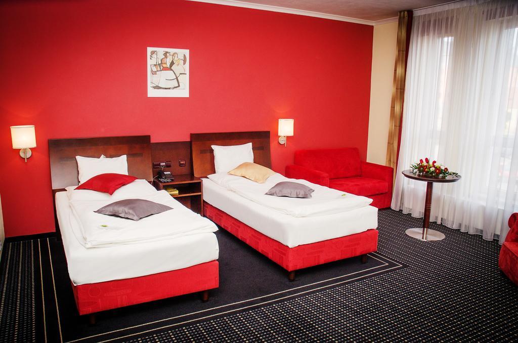 Hotel U Zvonu Plzeň Exterior foto
